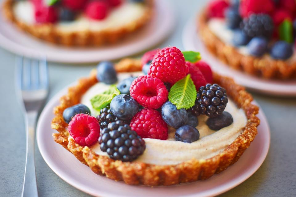 Fruity Berry Tarts with Vanilla Cashew Cream