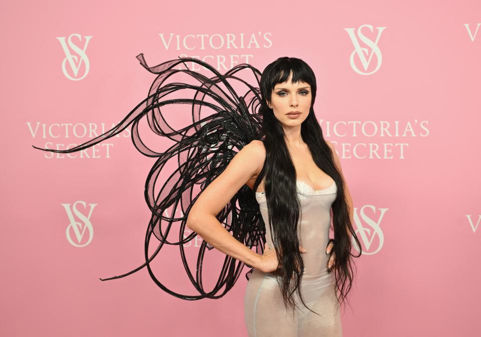 US-Italian actress Julia Fox attends the Victoria's Secret New York Fashion Week kickoff event celebrating Victoria's Secret The Tour '23, at the Manhattan Center in New York City on September 6, 2023. (Photo by ANGELA WEISS / AFP) (Photo by ANGELA WEISS/AFP via Getty Images)