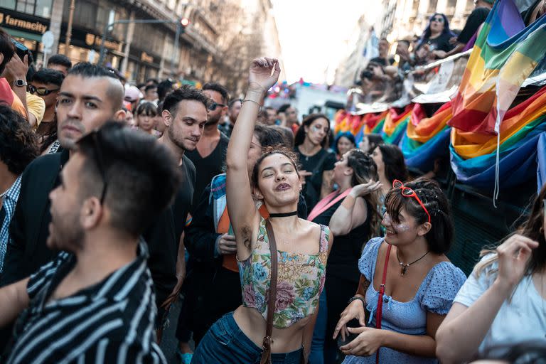 Miles de personas participaron de la 31 Marcha del Orgullo