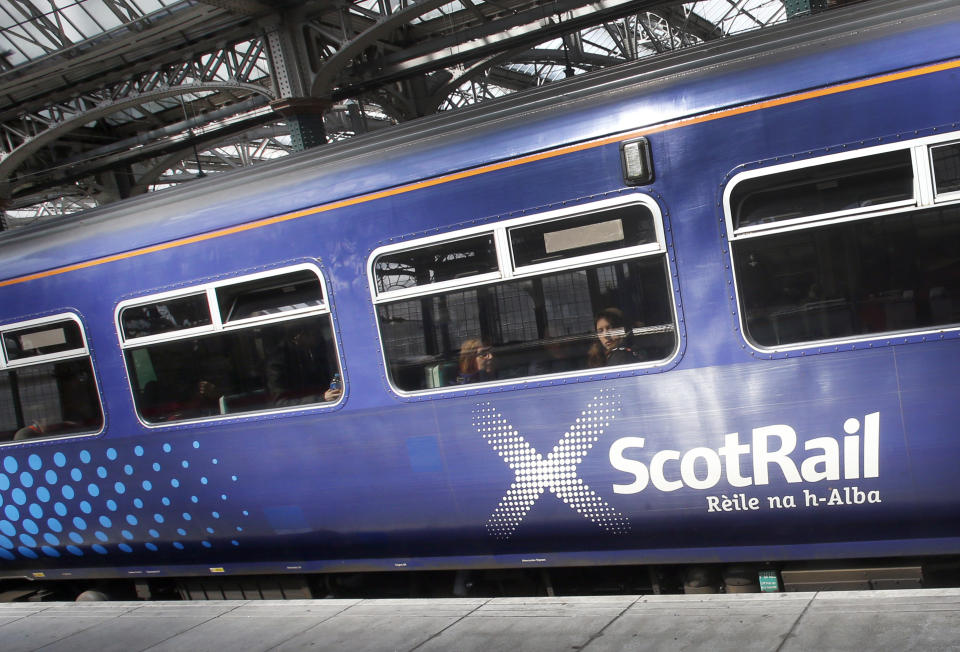 <p>Scottish Labour has called for Scotland’s railway services to be taken back into public ownership at the earliest opportunity.</p>