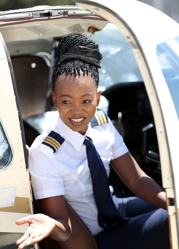 South African pilot shows other women how to take the controls