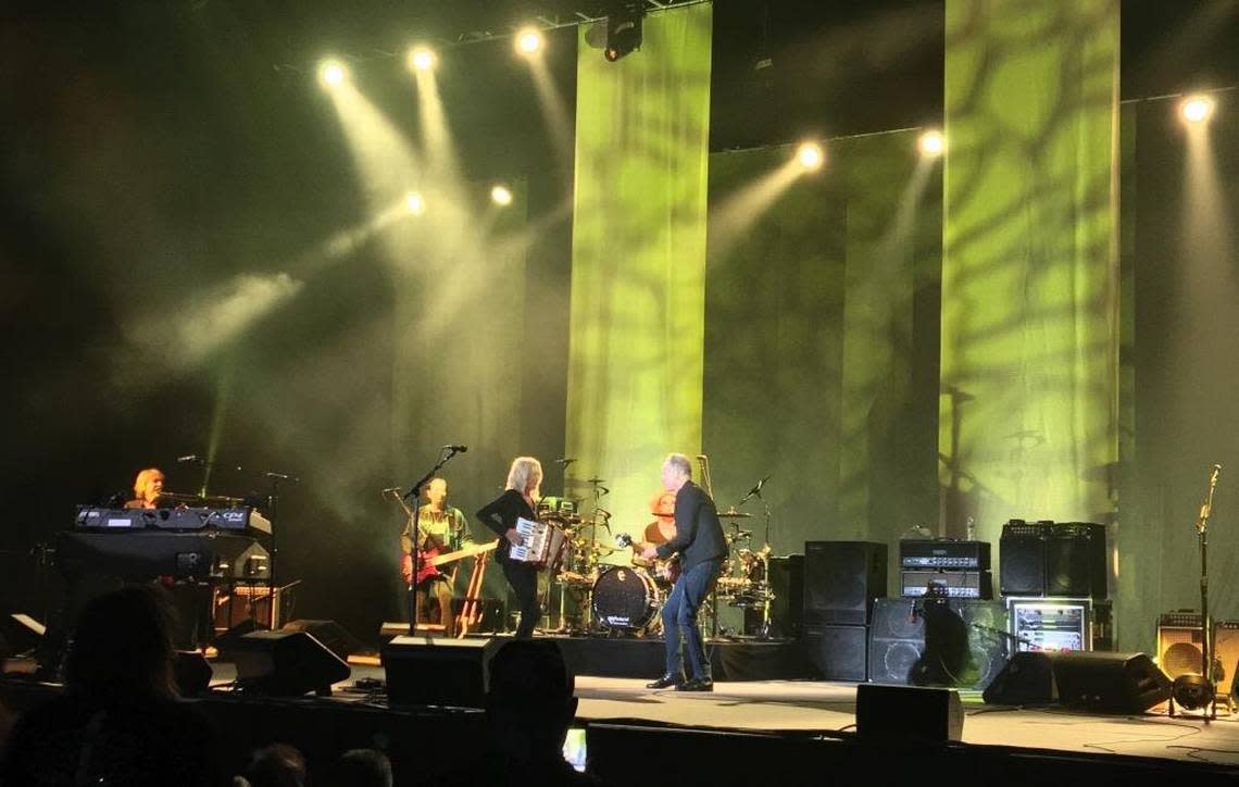 Christine McVie and Lindsey Buckingham perform “Tusk” at Hard Rock Live near Hollywood on Nov. 11, 2017. The pair were on a break from Fleetwood Mac to promote their “Lindsey Buckingham Christine McVie” album.