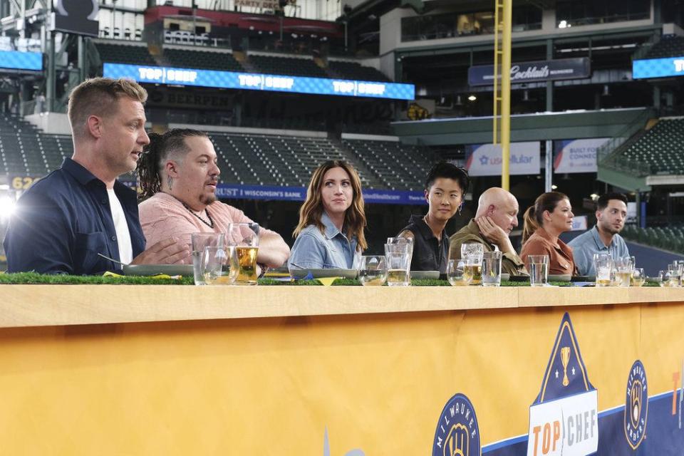 <p>David Moir/Bravo</p> Bryan Voltaggio, Amar Santana, Brittany Snow, Kristen Kish, Tom Colicchio, Gail Simmons, Ryan Braun on Top Chef episode 7