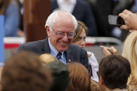 U.S. Democratic presidential candidate Bernie Sanders greets supporters after a campaign rally at the South Carolina Democratic Party headquarters in Columbia, South Carolina November 21, 2015. REUTERS/Chris Keane