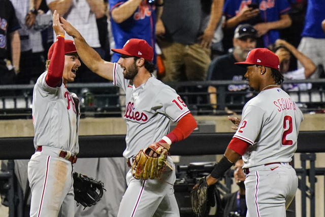 Phillies' OF Matt Vierling prevents Mets from winning in walk-off fashion  after throwing out Starling Marte at home