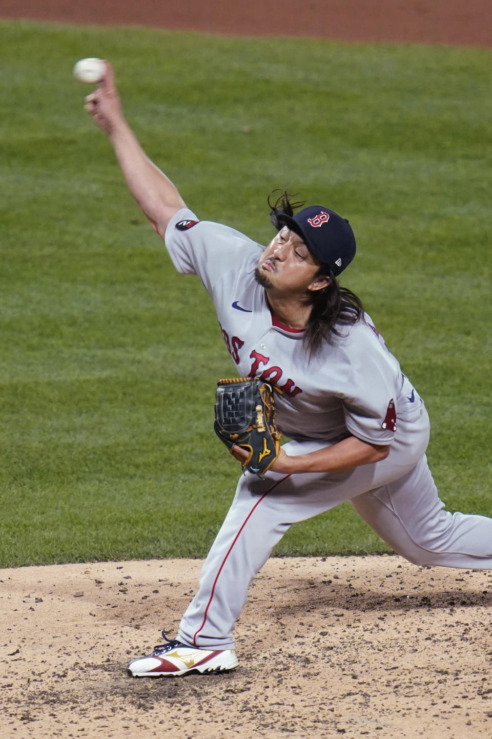 Boston Red Sox relief pitcher Hirokazu Sawamura delivers against the Pittsburgh Pirates during the seventh inning of a baseball game Wednesday, Aug. 17, 2022, in Pittsburgh. (AP Photo/Keith Srakocic)