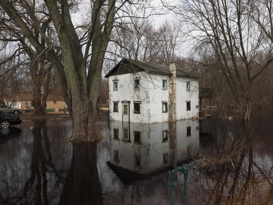 Severe flooding in Midwest