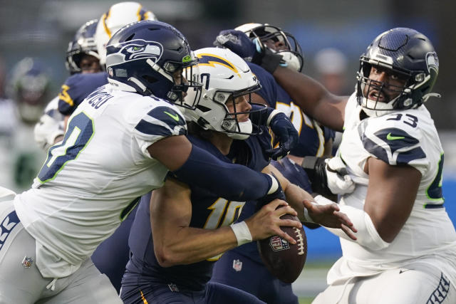 Chargers can't overcome slow start in loss to Seahawks - The San Diego  Union-Tribune