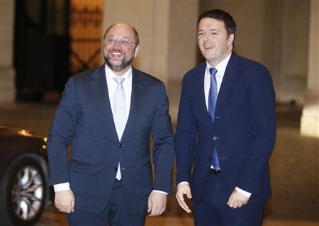 Italy's Prime Minister Matteo Renzi (R) poses with European Parliament President Martin Schulz during a meeting at Chigi palace in Rome February 27, 2014. REUTERS/Tony Gentile