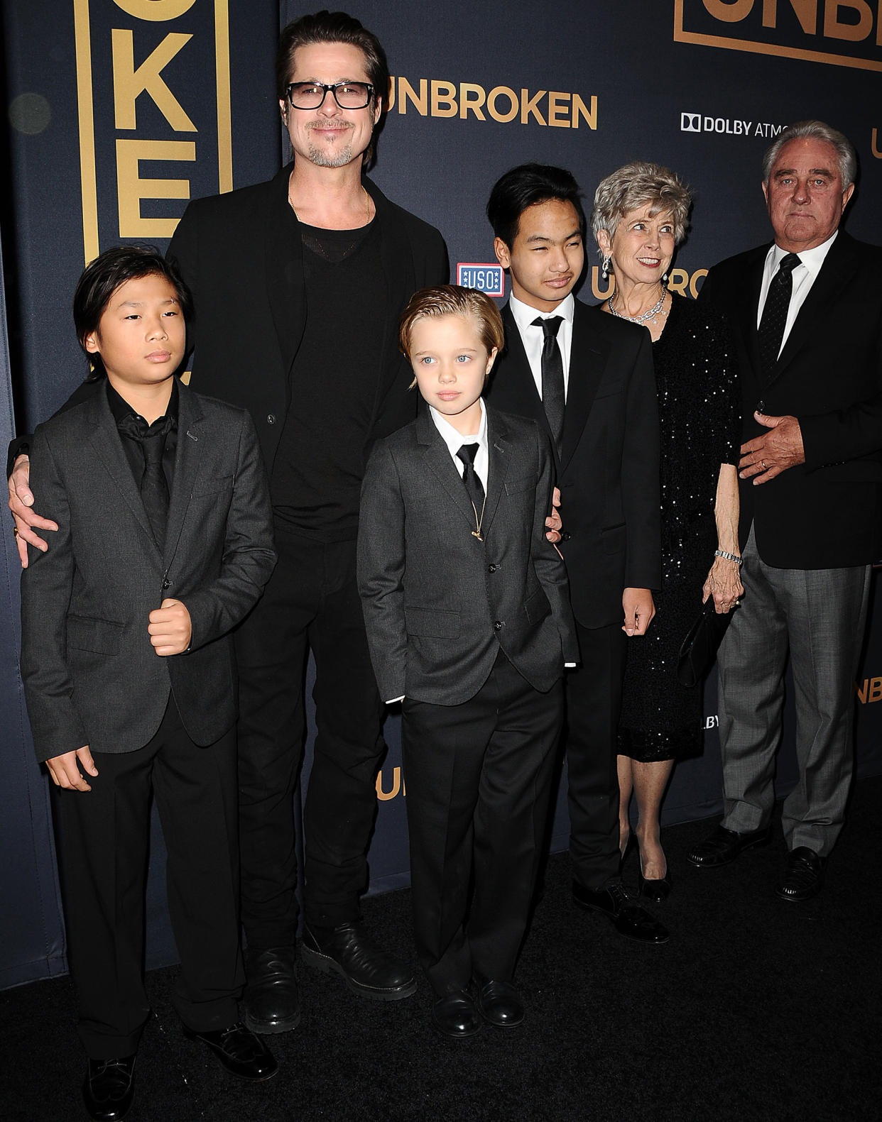 Brad Pitt and family (Jason LaVeris / FilmMagic)