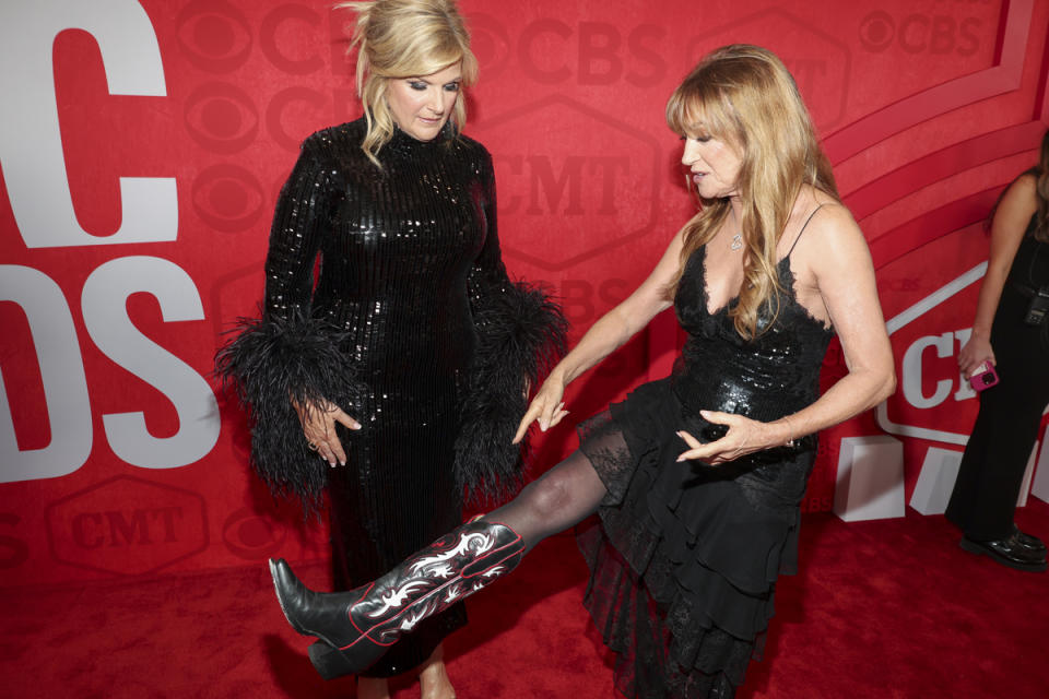 Trisha Yearwood and Jane Seymour at the 2024 CMT Music Awards held at the Moody Center on April 7, 2024 in Austin, Texas.