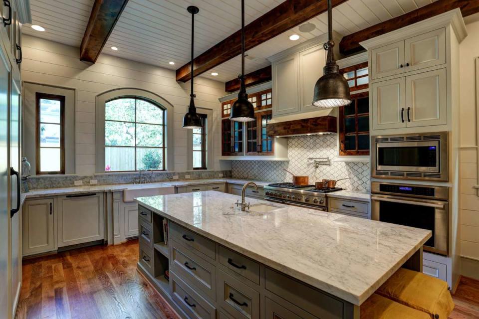 Stone Acorn Kitchen