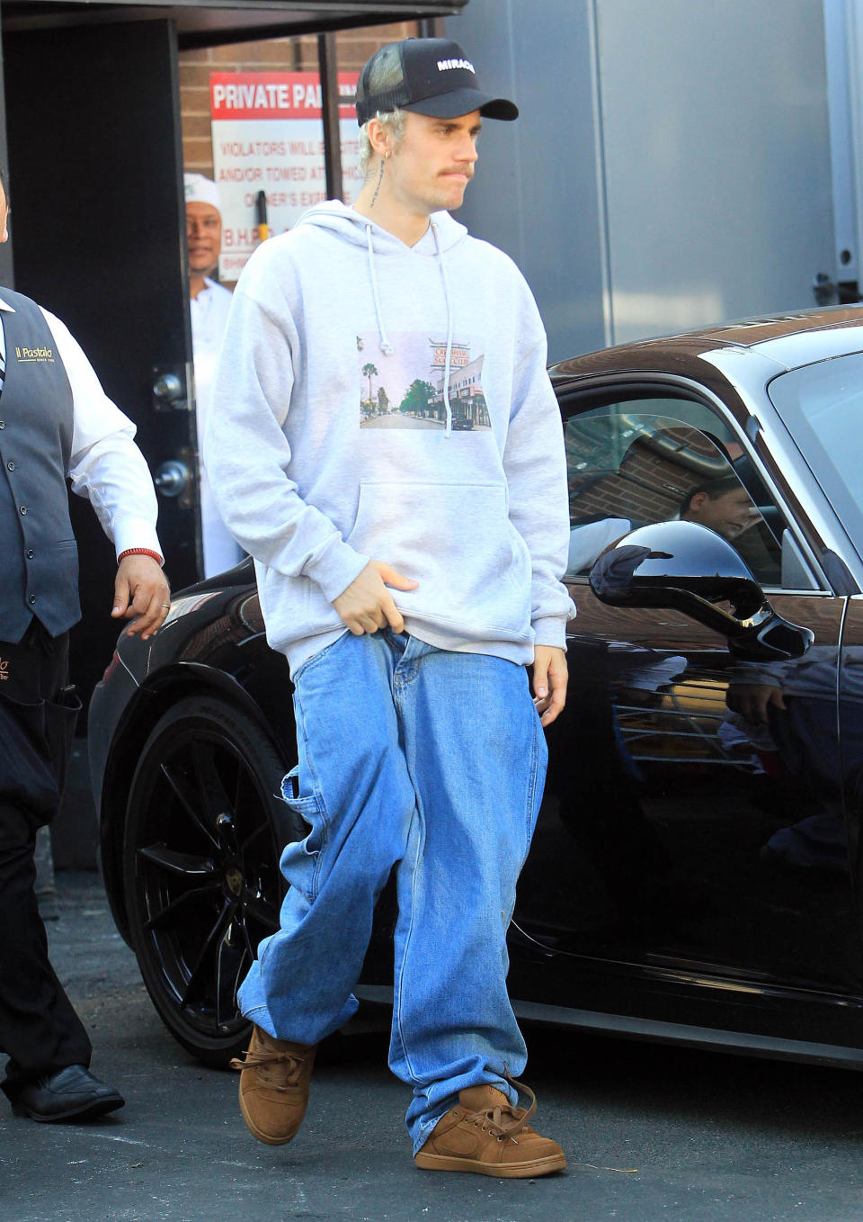 Bieber—and another pair of supremely baggy jeans—in January 2020.