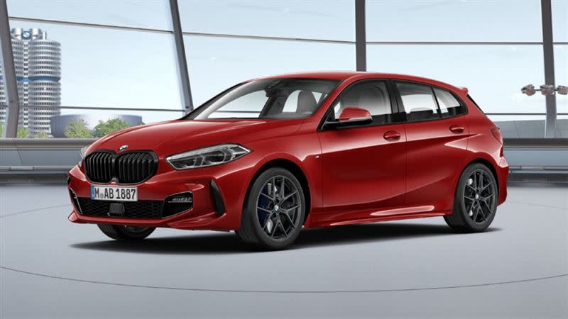 BMW將提供2.9萬現金折讓作為補償，圖為1 Series。（圖／翻攝自BMW官網）