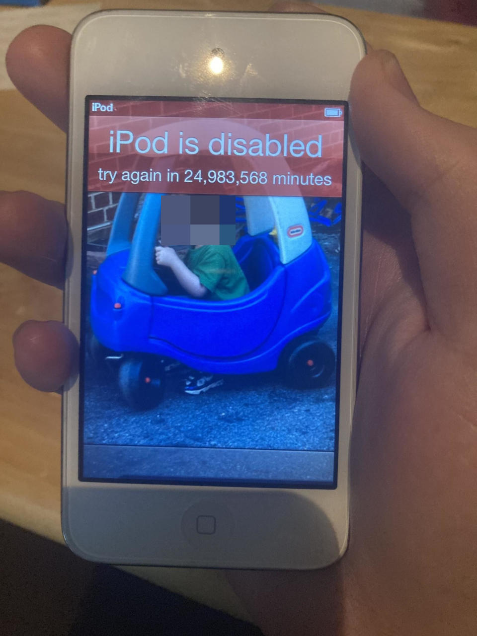 A screen on an iPod saying to use again in "24,983,568 minutes."