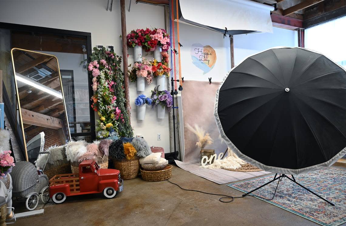 Sun Stereo Warehouse is home to many new businesses including Happie Day Studios, an infant and child photo studio operated by Felice Diaz. Photographed Thursday, Aug. 18, 2022 in downtown Fresno.