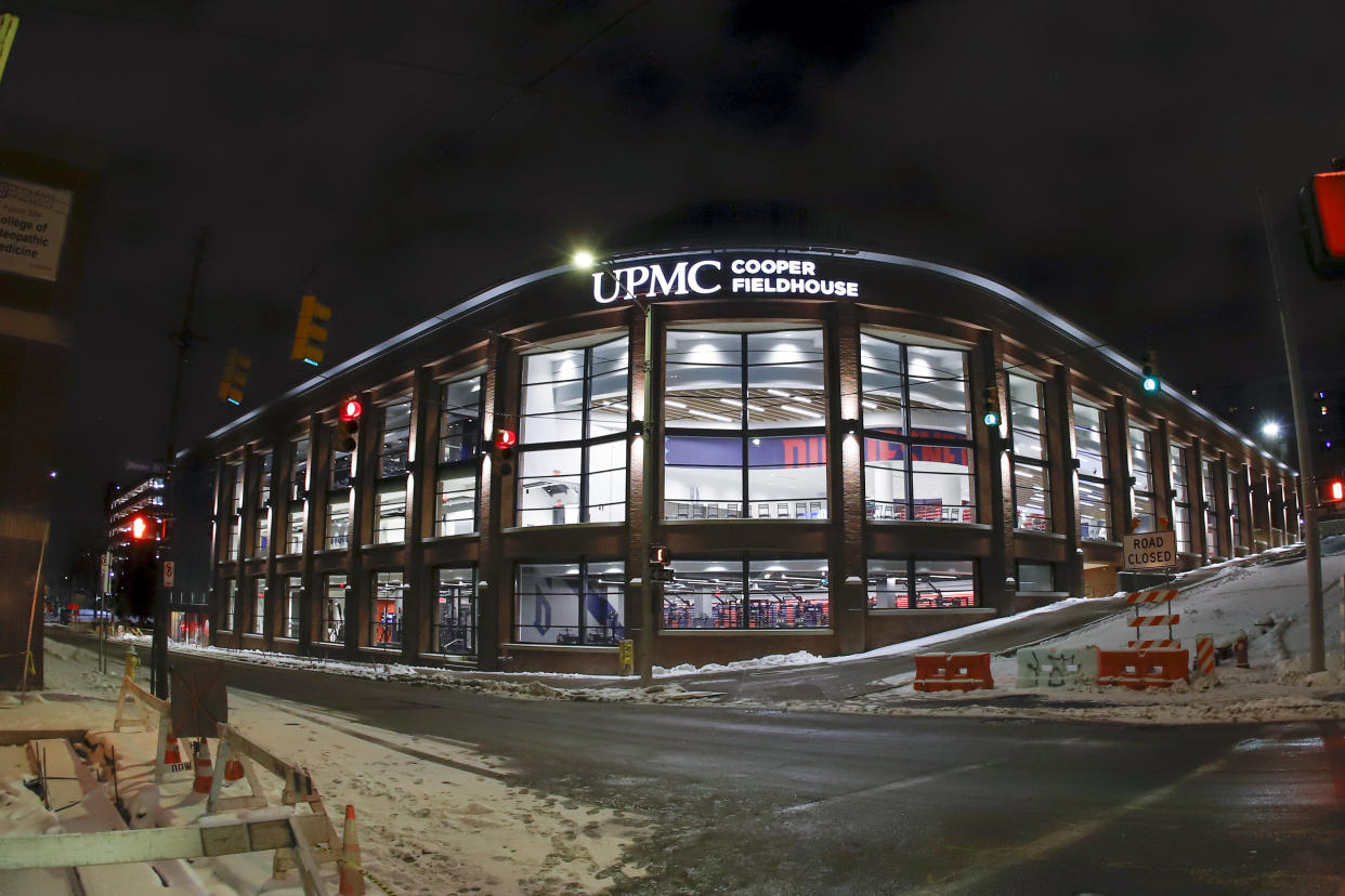 An Uber Eats delivery driver walked onto the court to try and deliver someone McDonald's during the Duquesne-Loyola Chicago game on Wednesday night. 