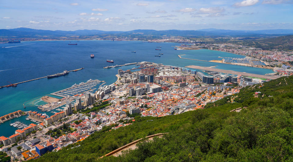 Une vue aérienne de Gibraltar.