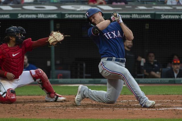 Sports Minute: Kwan drives in the go-ahead run in the 8th as the