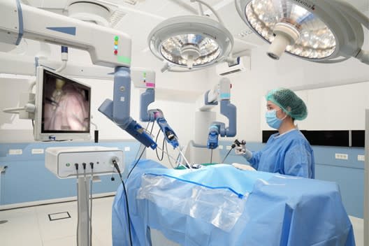 The Senhance Surgical System advances clinical intelligence by providing surgeons with augmented intelligence and digital tools to perform consistently superior surgery.