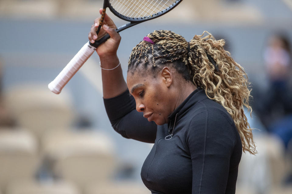 Serena Williams acknowledging the crowd at Roland Garros.