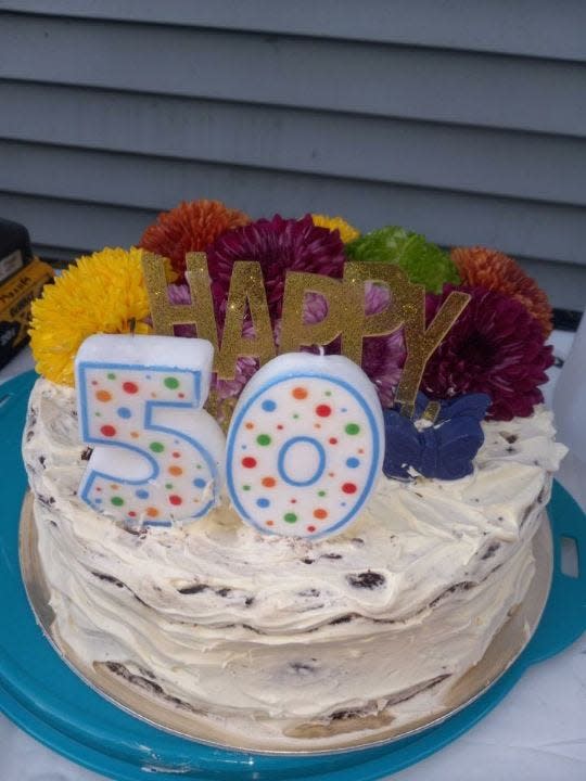 Lovina’s family celebrated her sister Emma’s 50th birthday with a campout and a special cake made by Emma’s daughter-in-law Crystal.