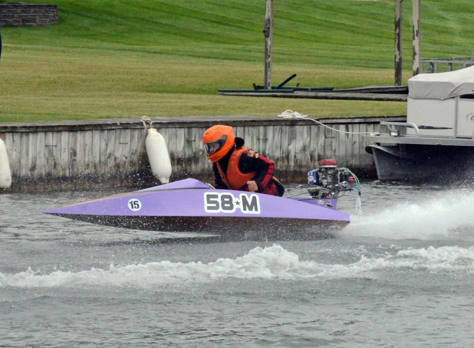 Callie Shensky earned the title victory within the 15SSR Class in 2:02:08.38 in her 58M boat.