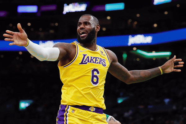Lakers Rumors: LeBron James' 2023 Exit 'Privately Downplayed' by