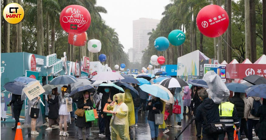 台大校園徵才博覽會3月2日登場，為全台規模最大。（圖／黃威彬攝）