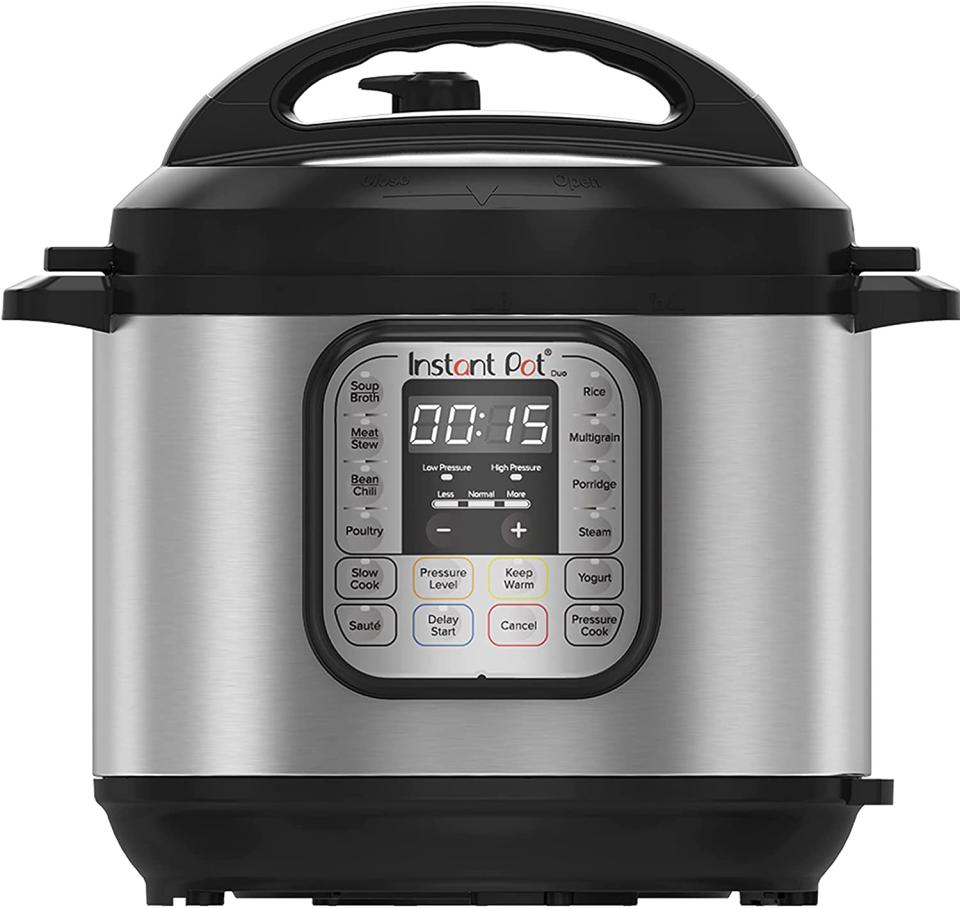 A 6-quart electric pressure cooker that offers 7-in-1 functionality