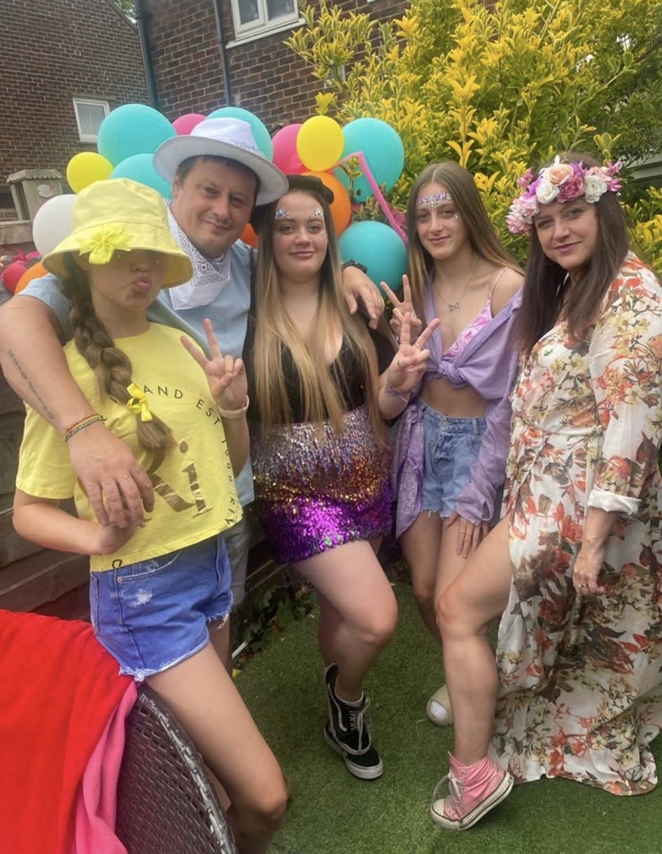 Anna Barrow (far right) has been trying to embrace life since her diagnosis, pictured with her family (left to right) Fallon Barrow, Martyn Barrow, Tilly Barrow, Eve Barrow (Anna Farrow/SWNS).