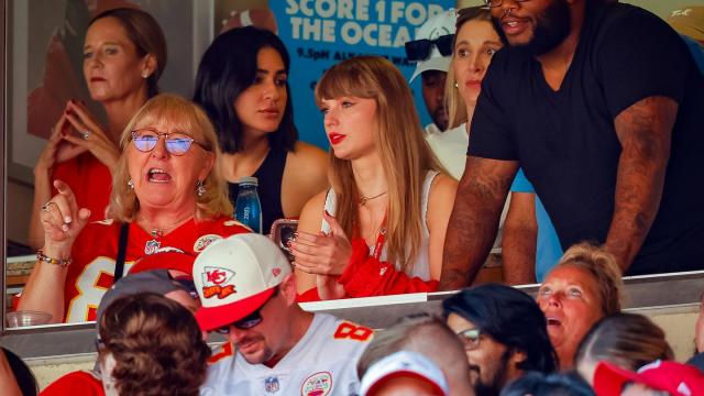 Taylor Swift and Travis Kelce considering red carpet debut at Heidi Klum's  Halloween bash