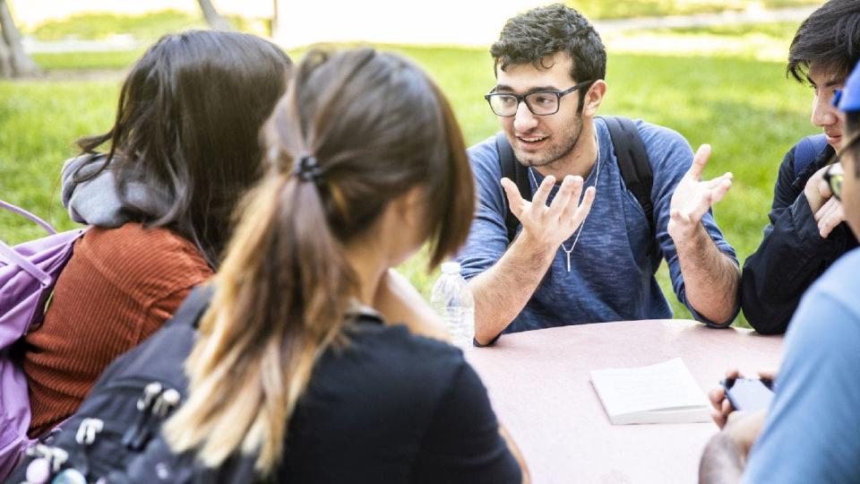 Group of students having a discussion