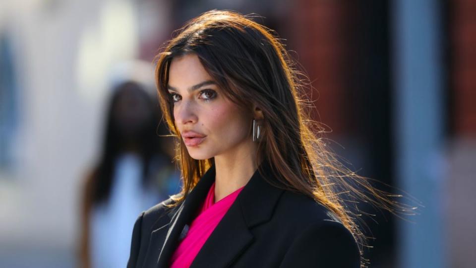 Emily Ratajkowski Literally Stops Traffic With Her Magenta Cut-Out Jumpsuit