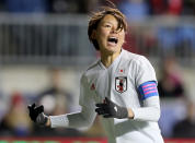 An artist and a metronome. A conductor and a safeguard. A midfielder and a defender, all at once. Kumagai is probably the closest thing the women’s game has to Sergio Busquets – though she’s got a bit of Pirlo and a bit of Bonucci in her as well. For Lyon, she sits in front of the back line, picking up the ball in between center backs or ahead of them. For Japan, she sometimes plays as a center back, but brings the same on-ball qualities. Her football intelligence is off the charts. Her technical ability can match it, and makes her a lovely watch. (An educational one, too.)