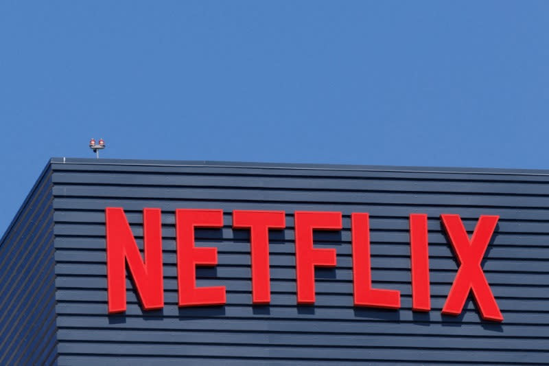 FILE PHOTO: The Netflix logo is shown on one of their Hollywood buildings in Los Angeles, California, US, July 12, 2023. REUTERS/Mike Blake/File Photo