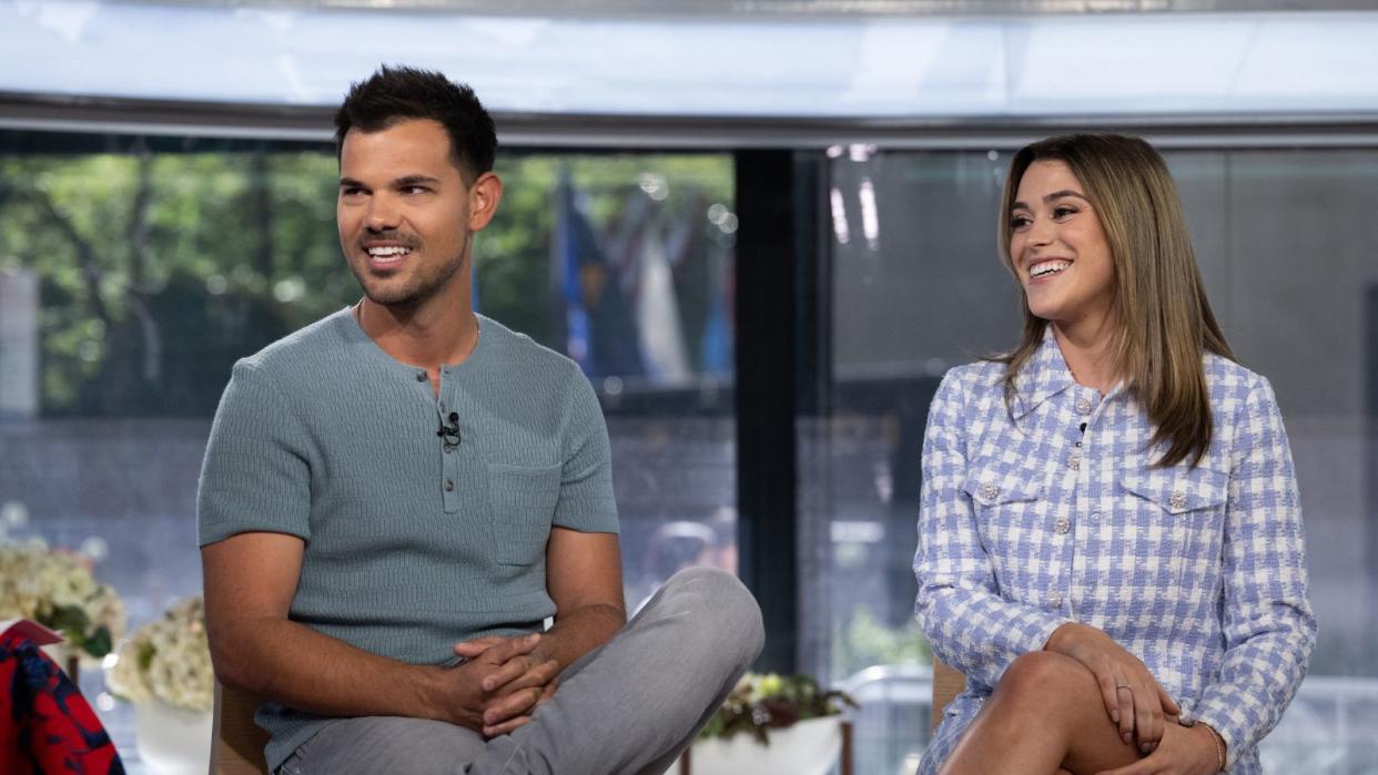  Tay Lautner and husband Taylor Lautner 