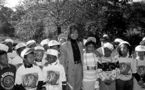 Whitney Houston setzte sich schon früh in ihrer Karriere für unterschiedliche wohltätige Zwecke ein, vor allem aber lagen ihr die Kinder am Herzen. Bereits 1989 gründete sie die "Whitney Houston Foundation for Children". (Bild: NY Daily News/Getty Images)