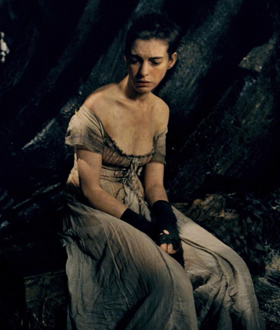 Anne as Fantine looking emaciated and sad