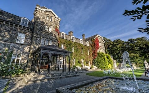 Grange Hotel Cumbria exterior