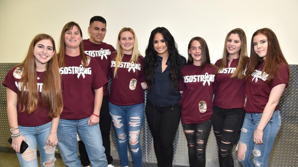 The singer met with six students from Marjory Stoneman Douglas High School ahead of the first show of her 'Tell Me You Love Me' tour on Monday.