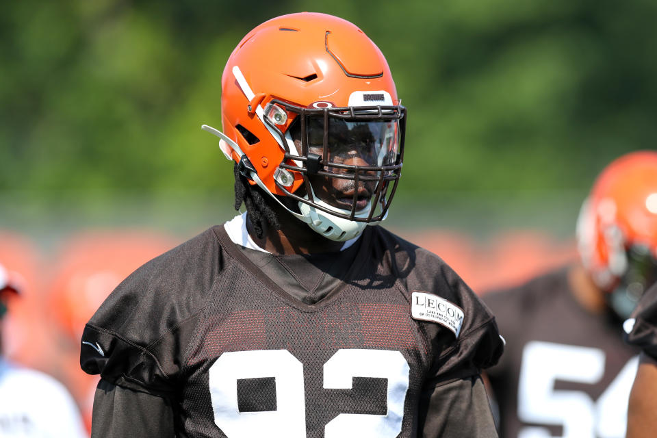 Browns DE Chad Thomas was stretchered off the field on Monday after taking a hit to the shoulder, though returned to the training facility from the hospital just hours later.