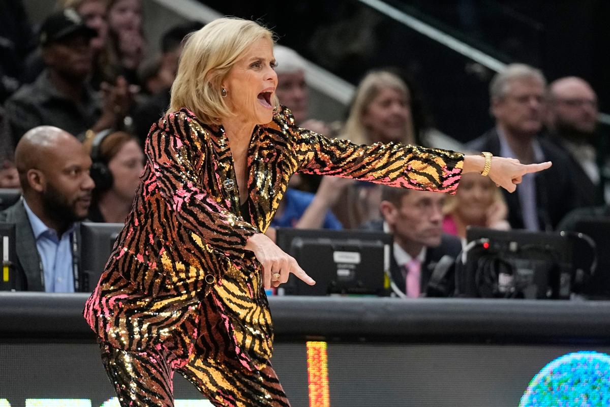 Of course LSU coach Kim Mulkey's outfit for NCAA championship is