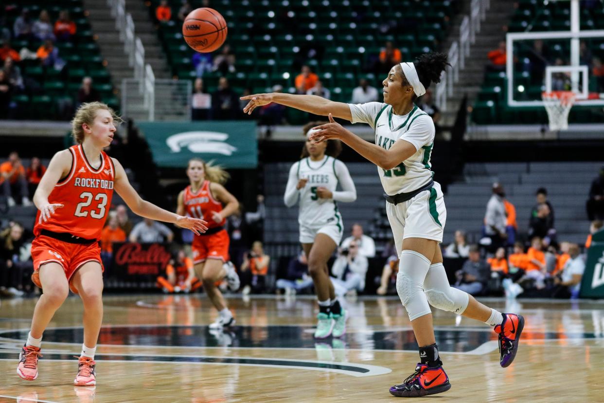 West Bloomfield guard Summer Davis (23) makes a pass against Rockford  during the second half of the MHSAA Division 1 girls basketball final at Breslin Center in East Lansing on Saturday, March 18, 2023.