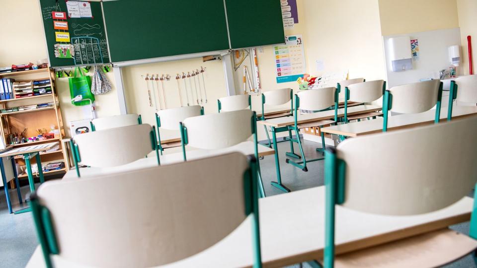 Viele gesunde Kinder können derzeit nicht in die Schule gehen.