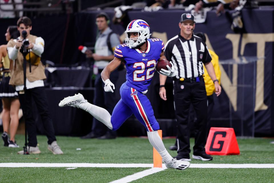 Running back Matt Breida (22), a former star at Georgia Southern, carries for a touchdown for the Buffalo Billas against the Saints in New Orleans on Nov. 25, 2021. The Bills won 31-6.