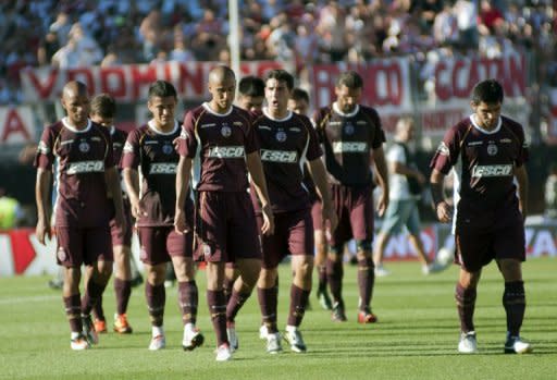 River Plate y Boca Juniors se medirán el sábado por la noche, en la ciudad de Córdoba (centro), en el tercer y último episodio del ciclo de superclásicos del verano austral del fútbol argentino, a pocos días del comienzo del Torneo Final de primera división. (AFP | Daniel Vides)