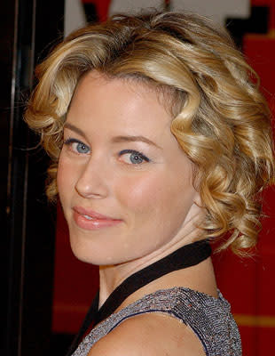 Elizabeth Banks at the Hollywood premiere of Universal Pictures' Smokin' Aces