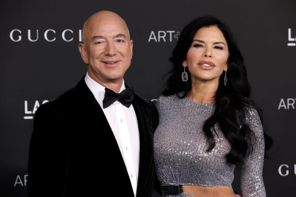 Bezos and Sánchez photographed in November 2021 (Getty Images)