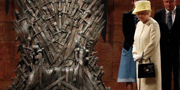 Game of Thrones: este es el motivo por el que la reina Isabel no quiso sentarse en el Trono de Hierro